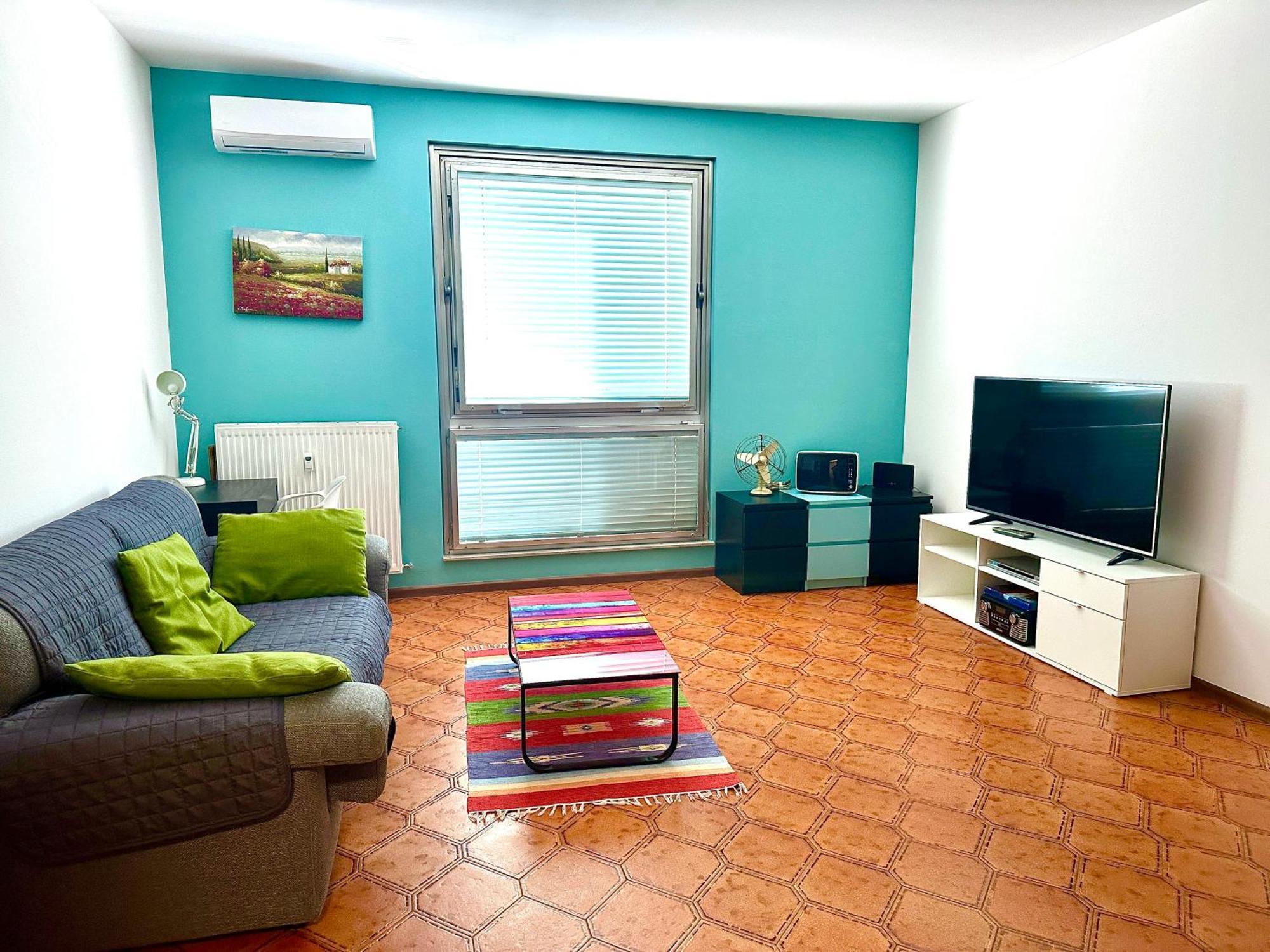 Apartament Aurora Gargen In Centro Triest Zewnętrze zdjęcie